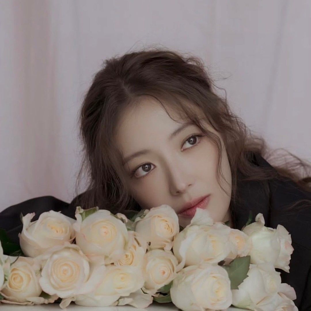 Recent activity shot of Lee Seyoung