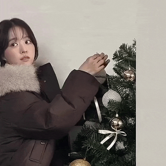 Latest photo of Park Boyoung