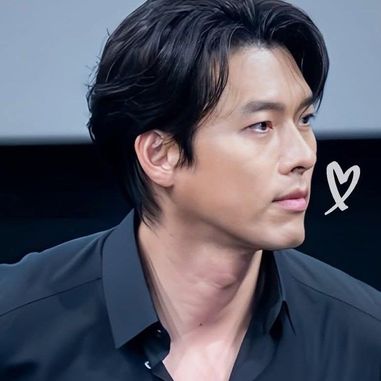 Foto kegiatan terbaru dari Hyun Bin