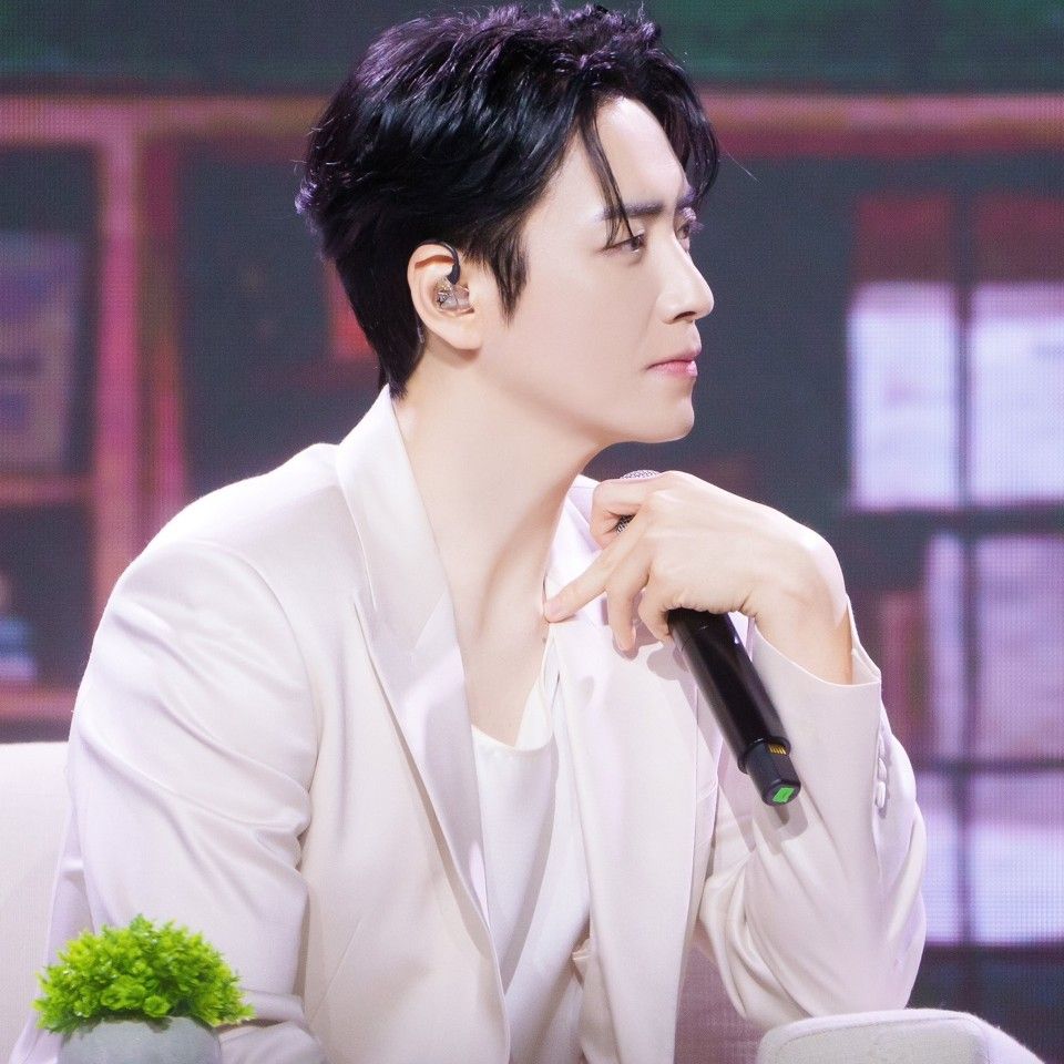 Latest photo of Lee Joonhyuk