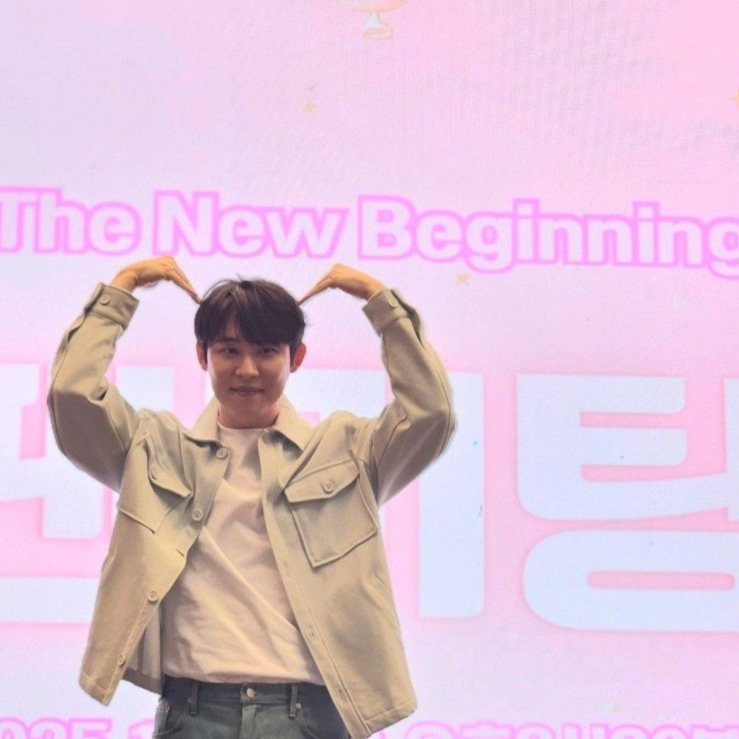 A moment captured by a fan of Jinuk