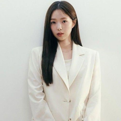 Behind-the-scenes cut of Chae Soobin
