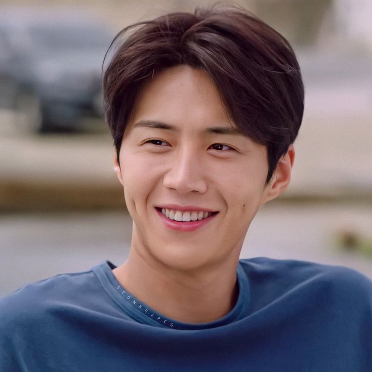 キム・ソンホの最近の活動ショット