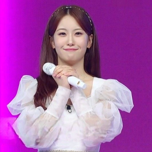 Latest photo of Oh Yujin
