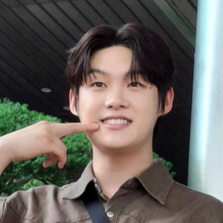 Behind-the-scenes cut of Choi Jaemyeong