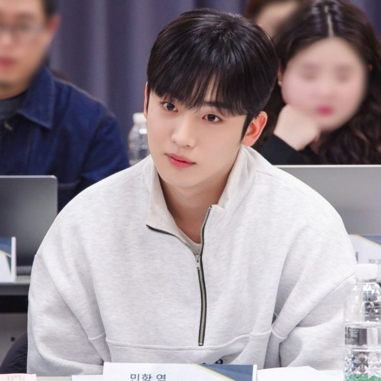Recent activity shot of Kim Yohan