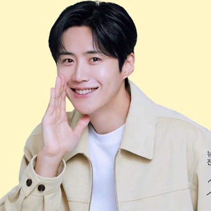 Behind-the-scenes cut of Kim Seonho