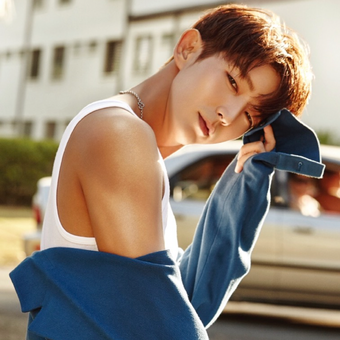 A moment captured by a fan of Lee Joongi
