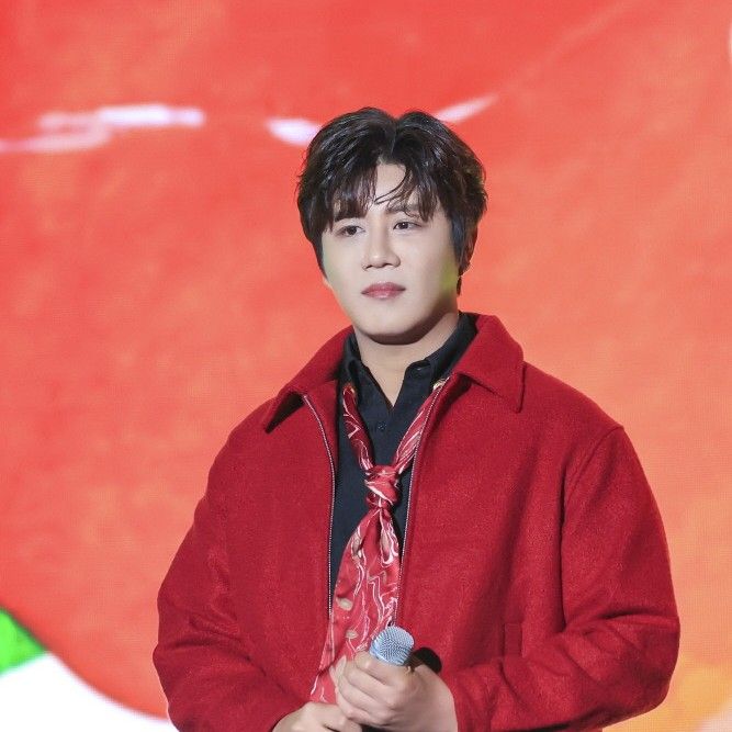 Latest photo of Jin Haesung