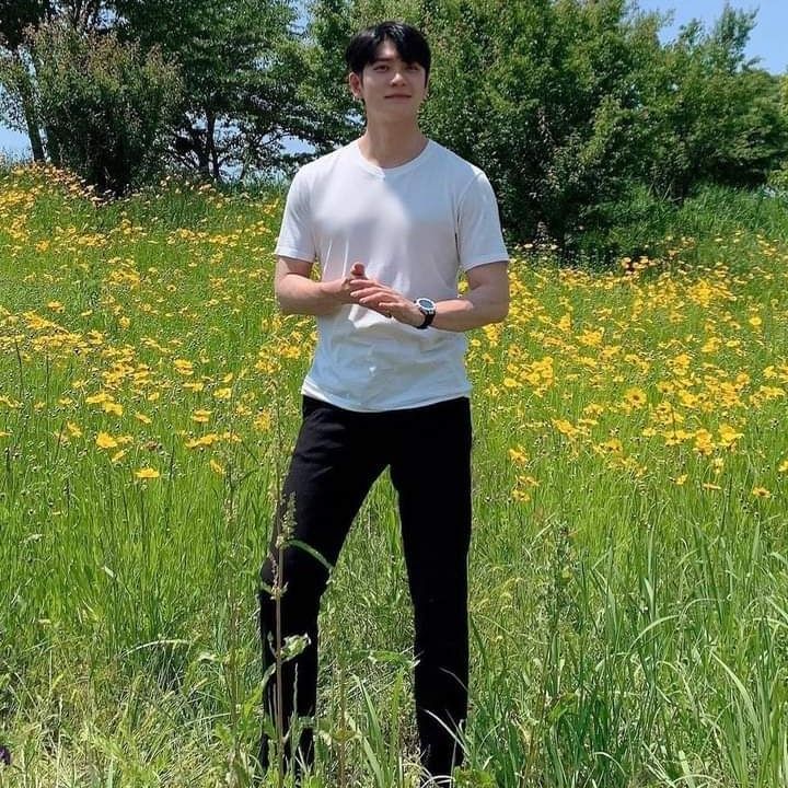 Latest photo of Kang Taeoh
