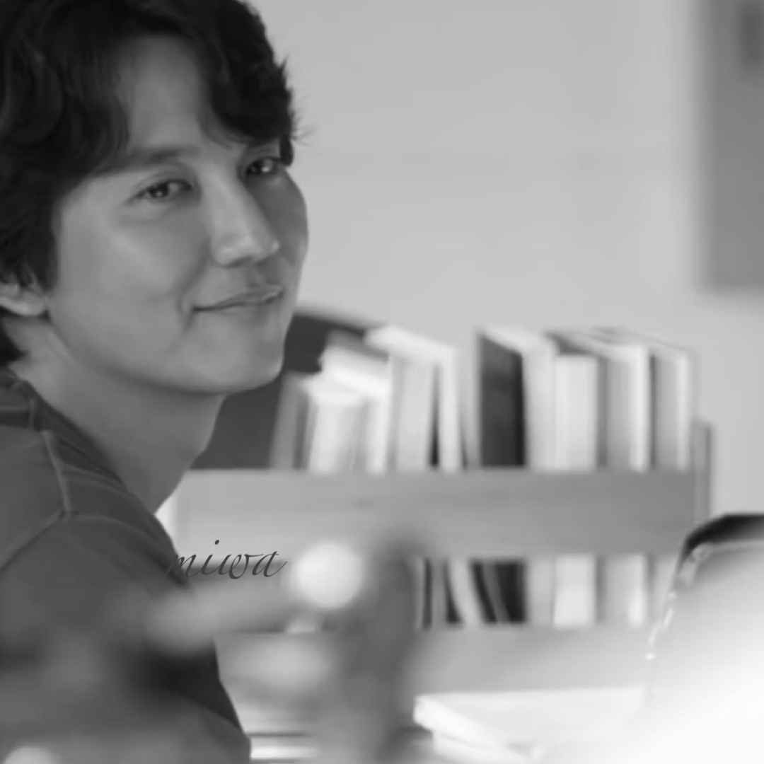 Behind-the-scenes cut of Kim Namgil