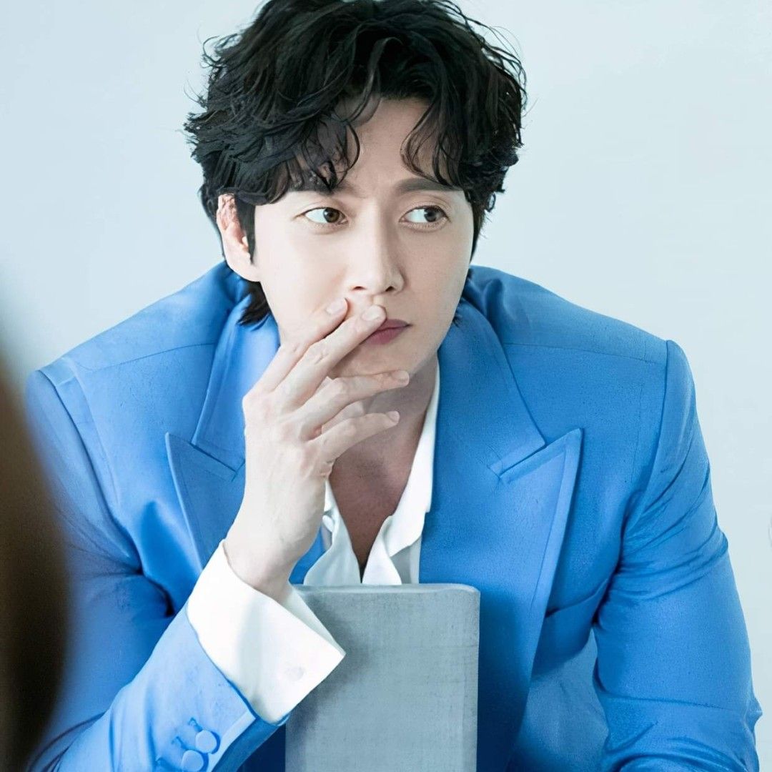Latest photo of Park Haejin