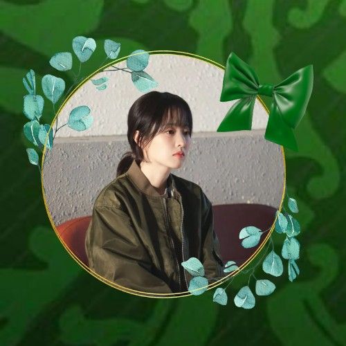 A moment captured by a fan of Park Boyoung