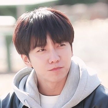 イ・スンギのビハインドカット