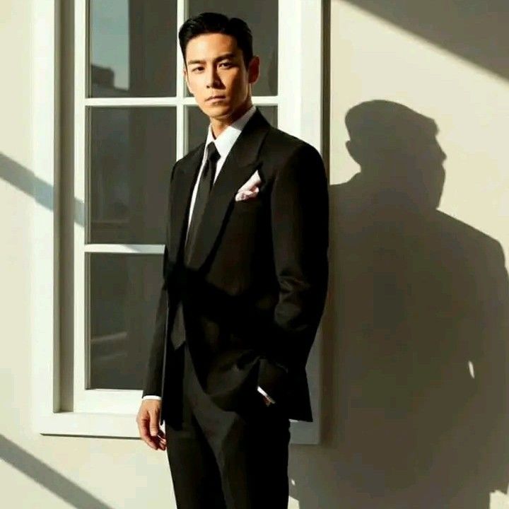 Behind-the-scenes cut of T.O.P