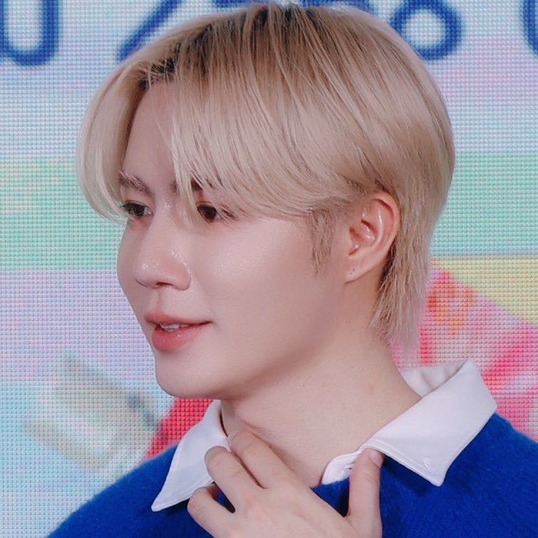 A moment captured by a fan of ZeePruk