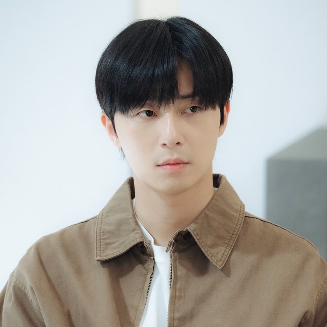 A moment captured by a fan of Park Seojoon