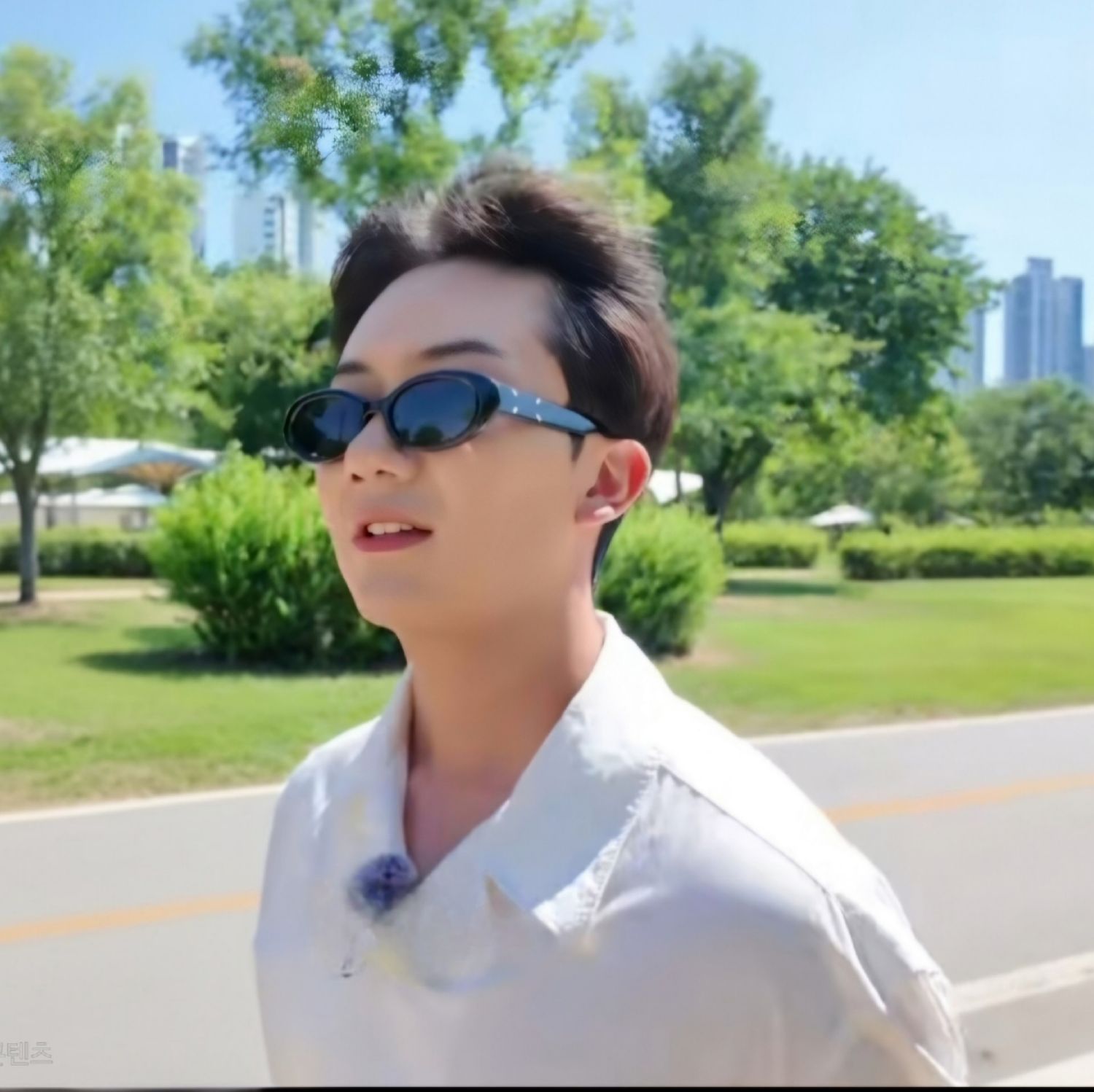 Behind-the-scenes cut of Nam Seungmin