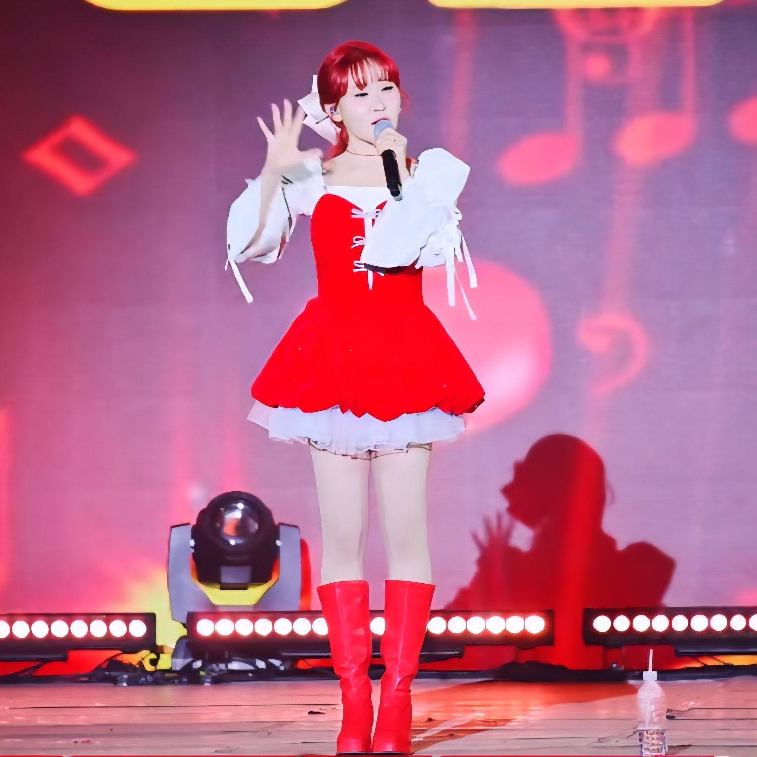 Cuplikan di balik layar dari Kim Dahyun