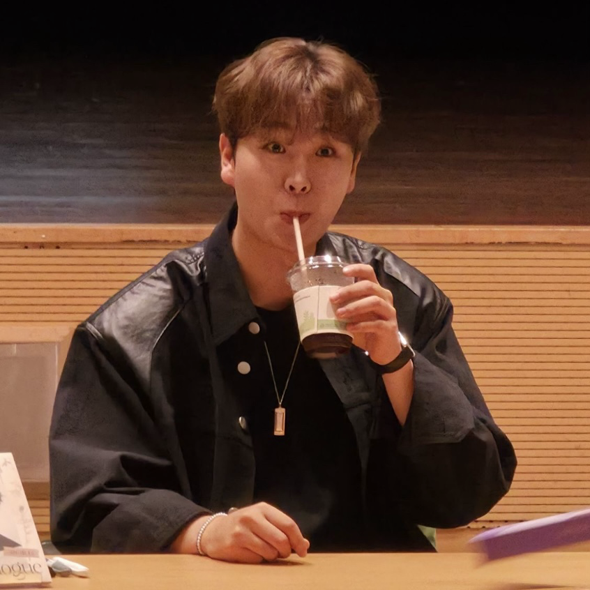 Latest photo of Song Minjun