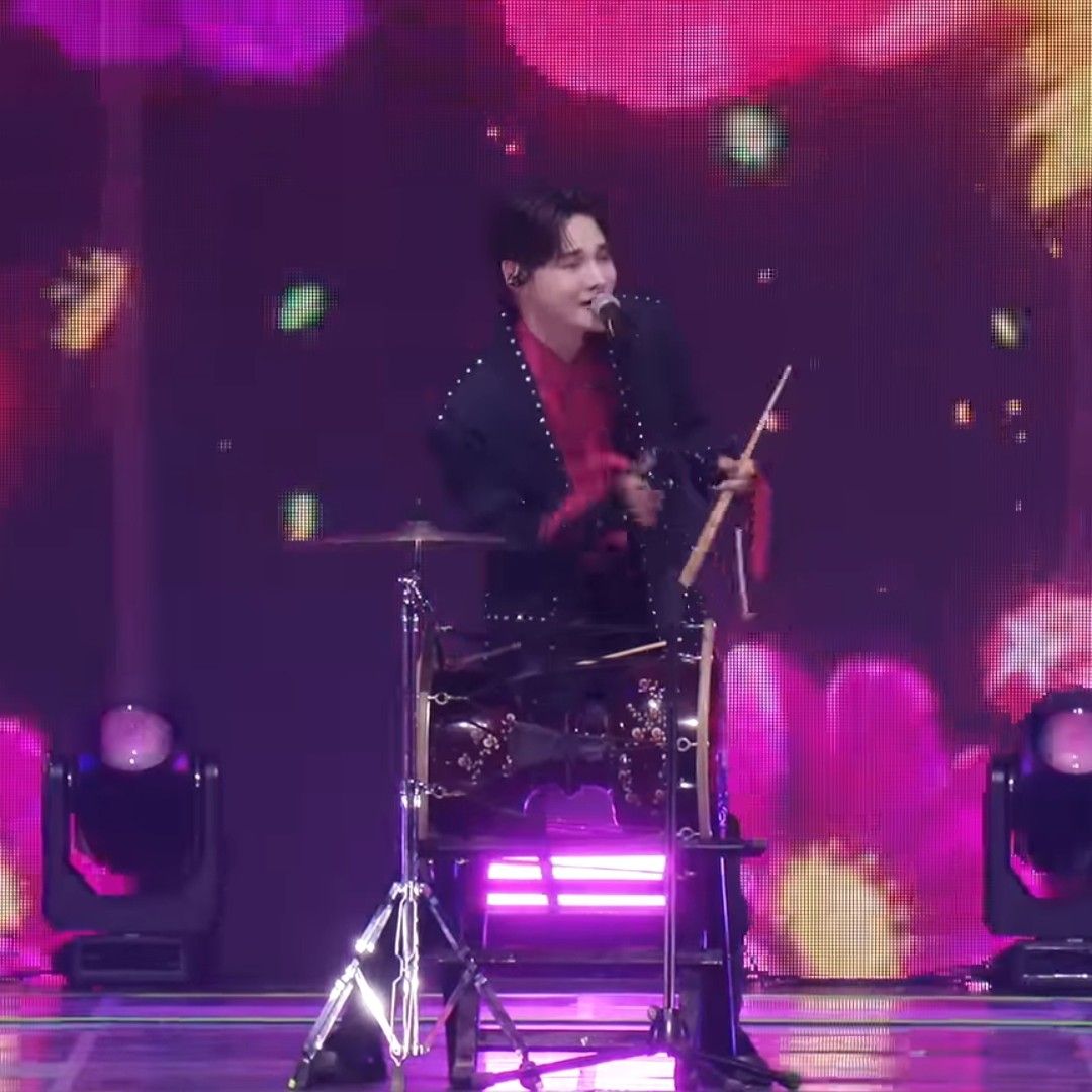 박서진의 비하인드 컷