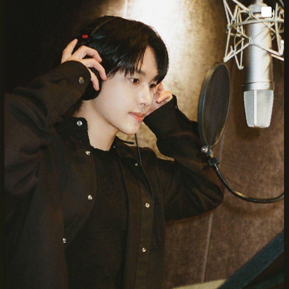 Latest photo of Yim Siwan