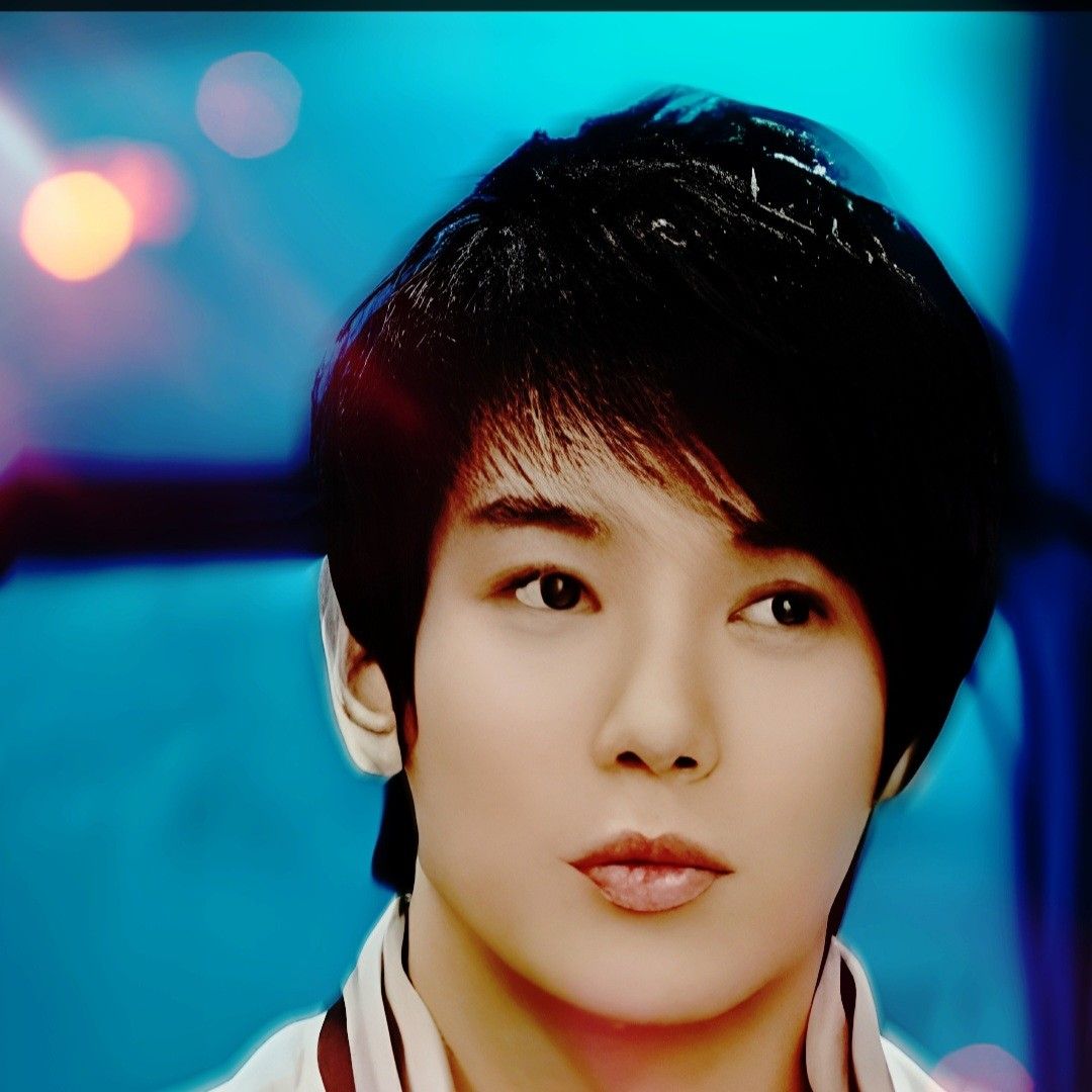 Recent activity shot of Hwanhee