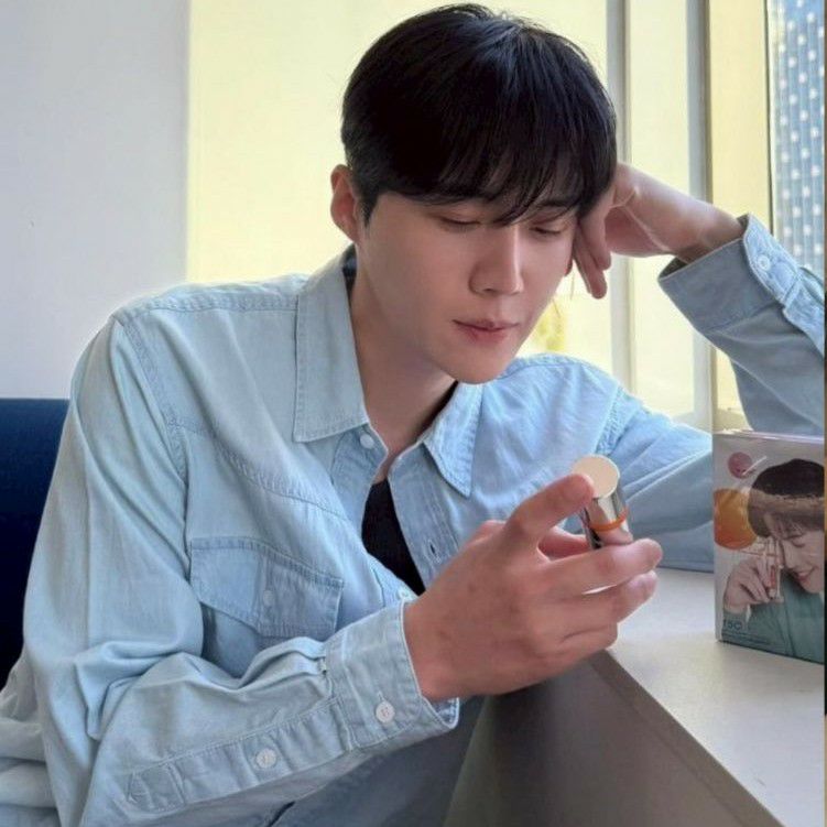 金宣虎的近期活动照