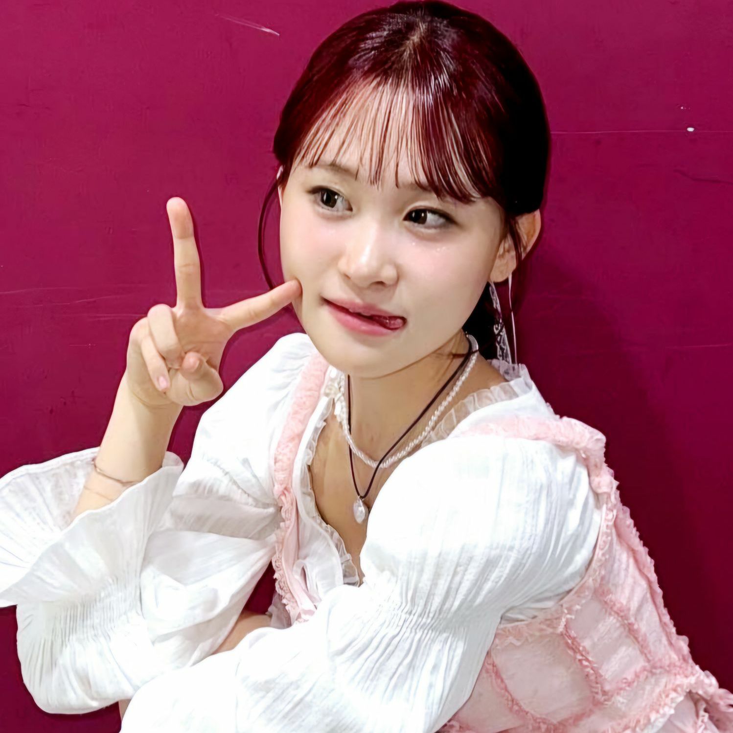 Behind-the-scenes cut of Kim Dahyun