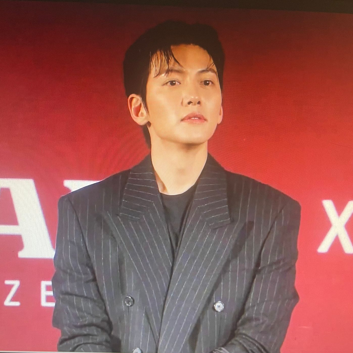 粉絲拍下的池昌旭瞬間