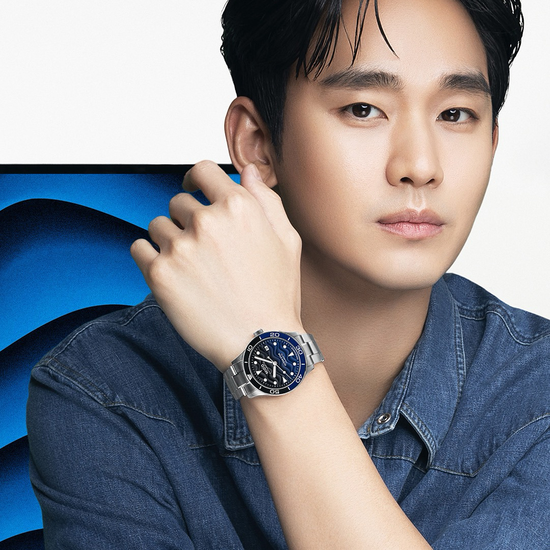 A moment captured by a fan of Kim Soohyun