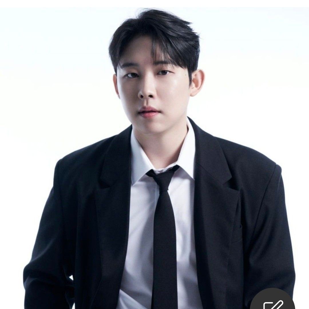 Behind-the-scenes cut of Jinuk