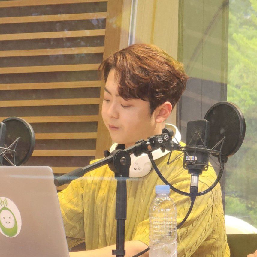 Behind-the-scenes cut of Park Minsu