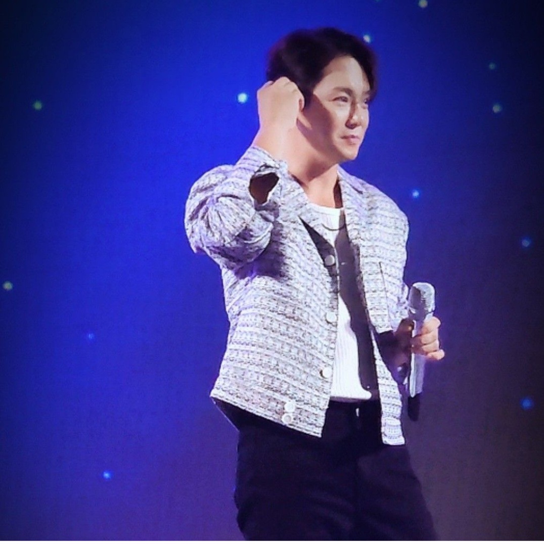 Latest photo of Hwanhee