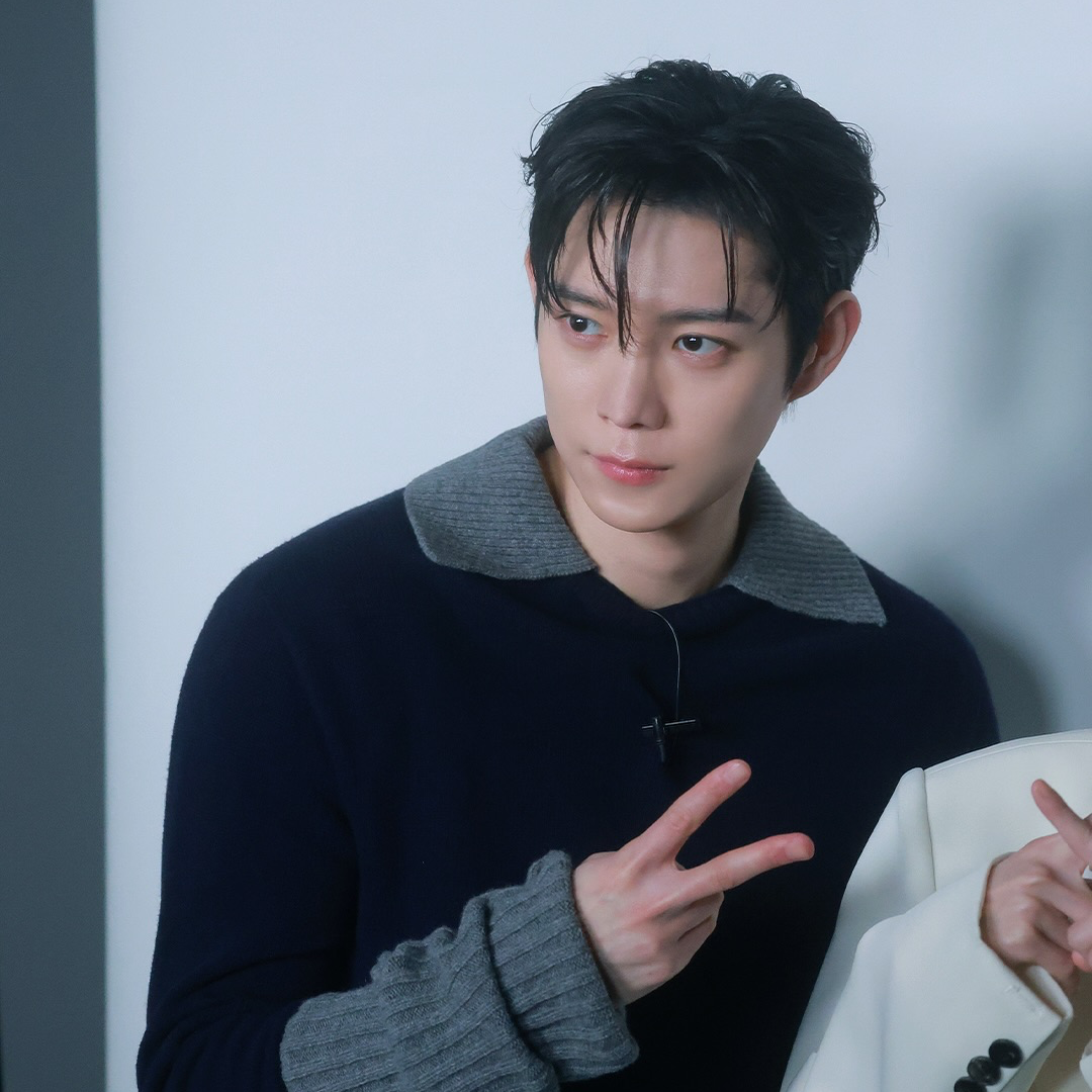 A moment captured by a fan of Kim Youngdae