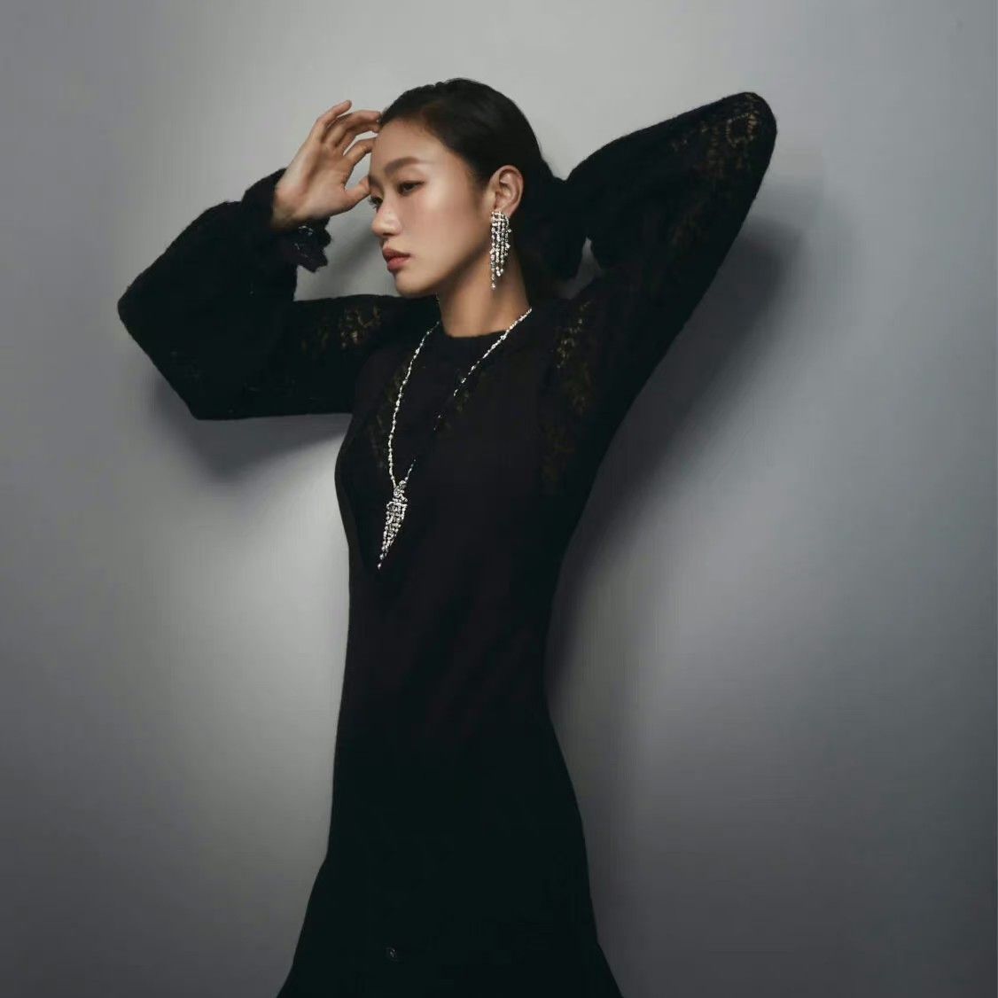 Behind-the-scenes cut of Kim Goeun