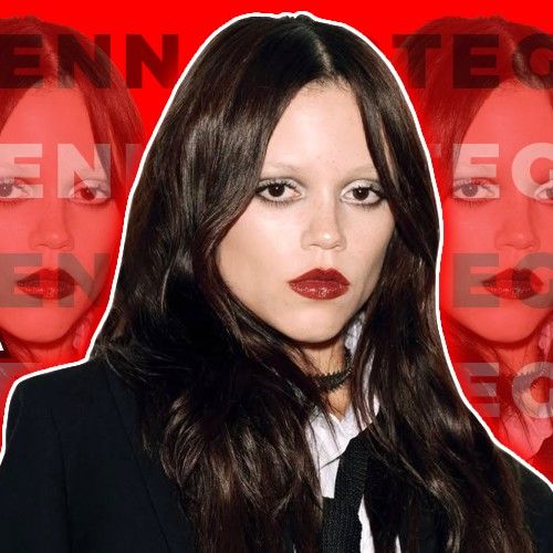 Behind-the-scenes cut of Jenna Ortega