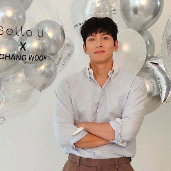 Behind-the-scenes cut of Ji Changwook