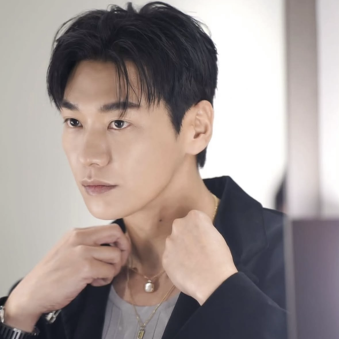 A moment captured by a fan of Kim Youngkwang