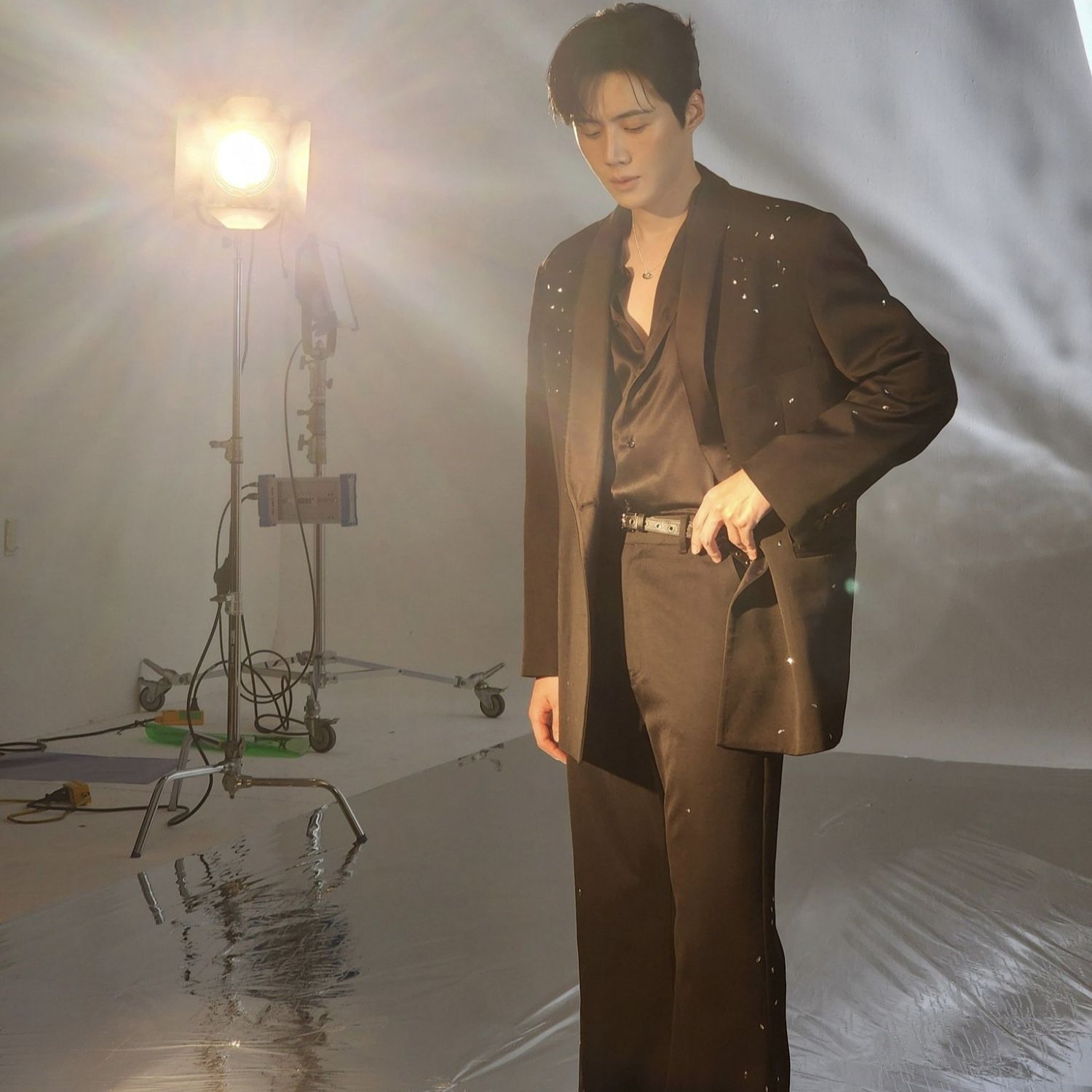 粉絲拍下的金宣虎瞬間