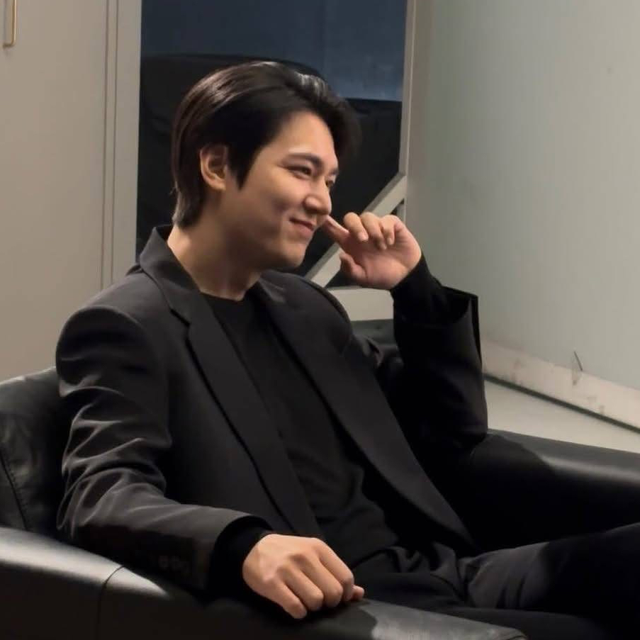 李敏镐的近期活动照