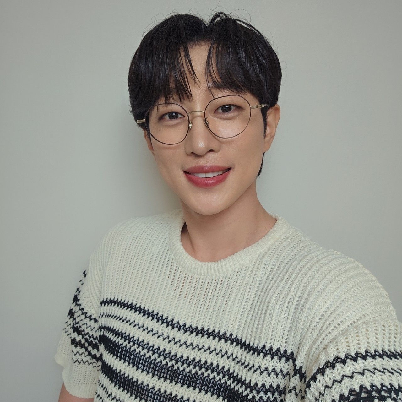 Recent activity shot of An Sunghoon