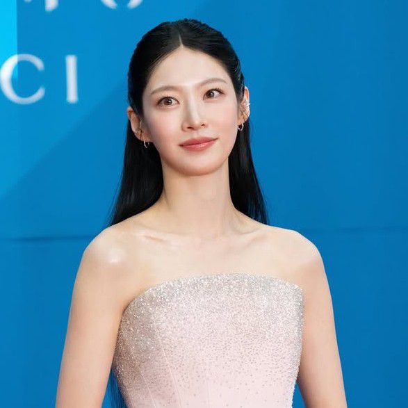 Recent activity shot of Gong Seungyeon