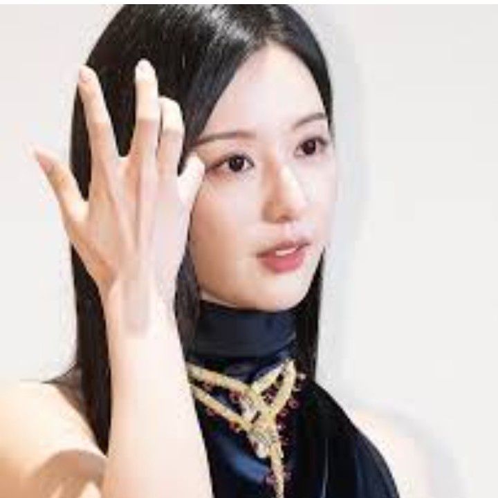 Recent activity shot of Kim Jiwon