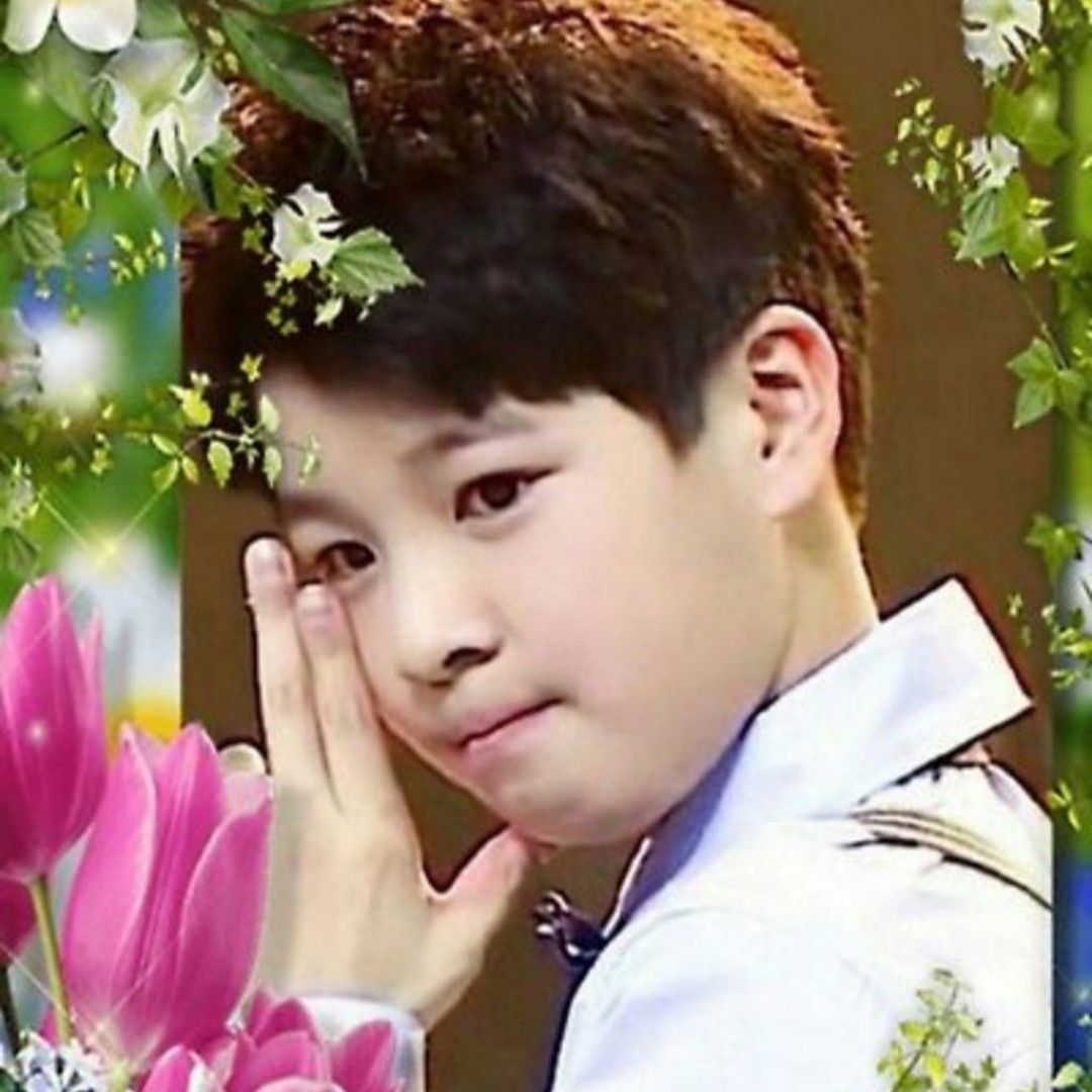Recent activity shot of Jeong Dongwon