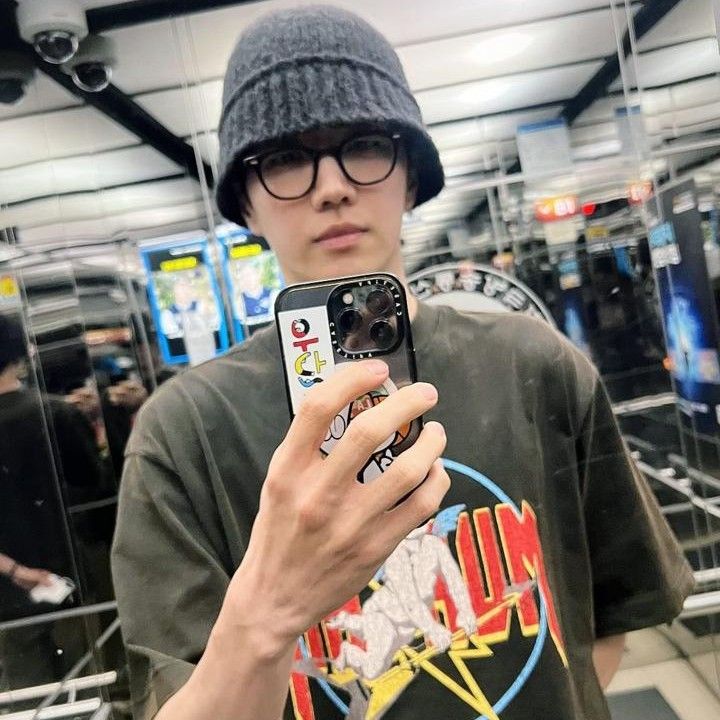 강훈의 비하인드 컷