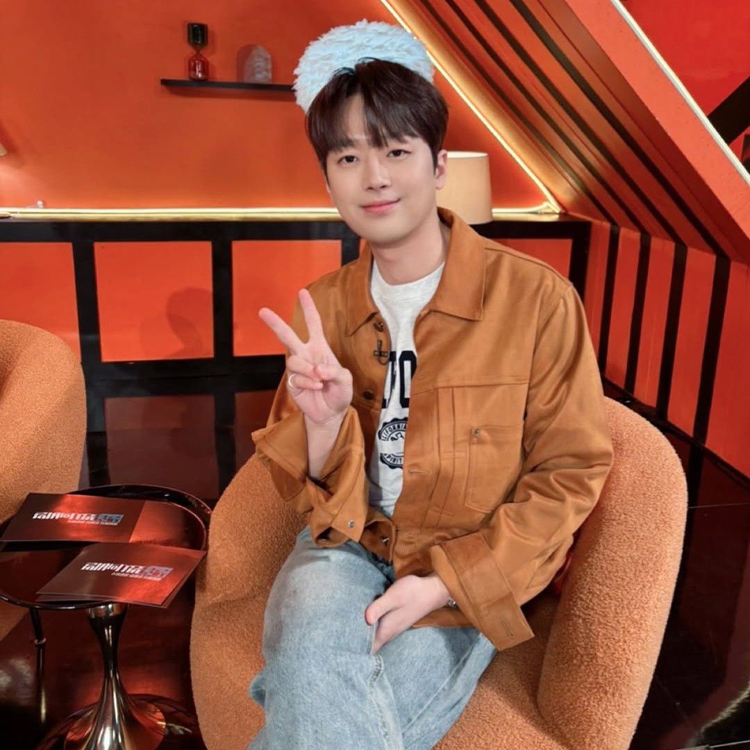 Foto terbaru dari Lee Chanwon