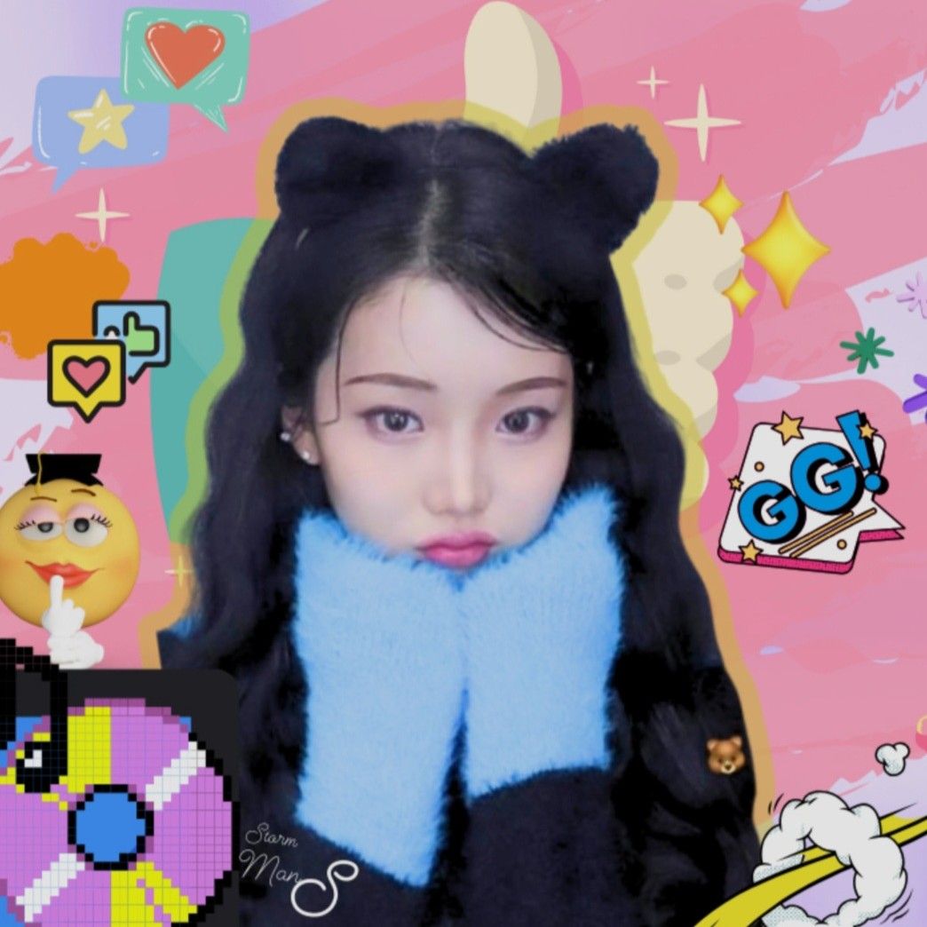 Recent activity shot of Kim Soyeon (2004)