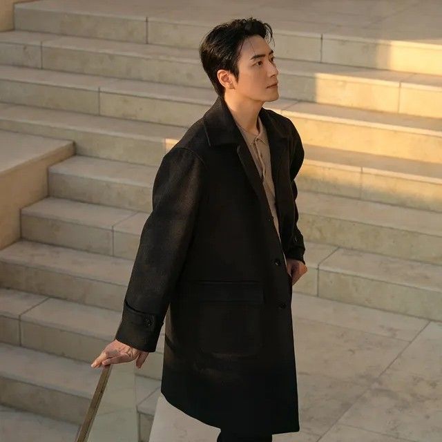 Latest photo of Lee Joonhyuk