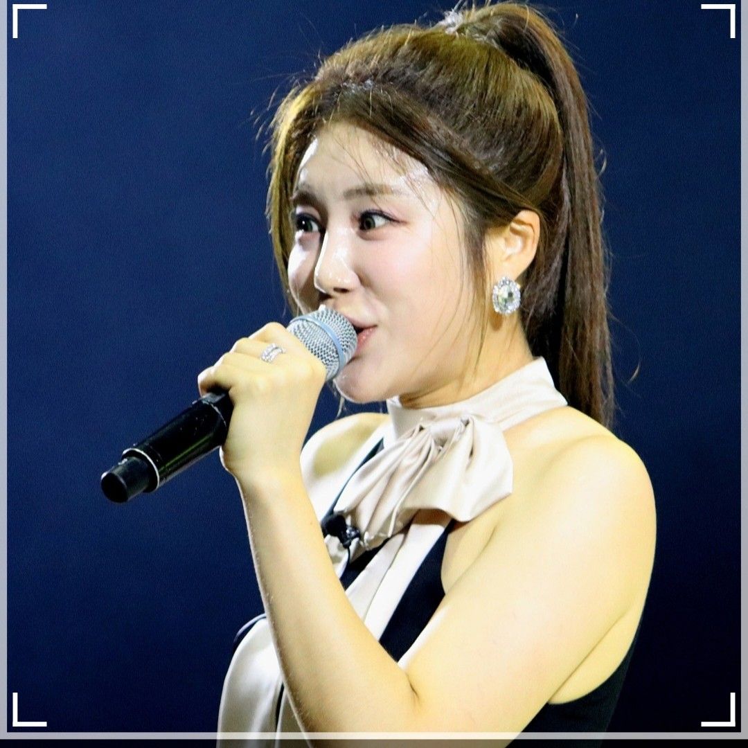 Cuplikan di balik layar dari Kim Soyou